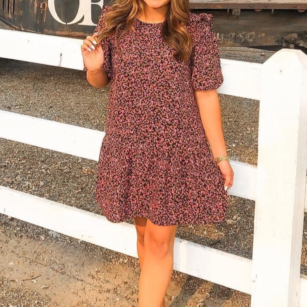Floral shift dress